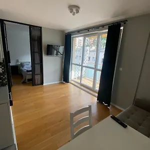 Apartament Wiatraczna, Warszawa