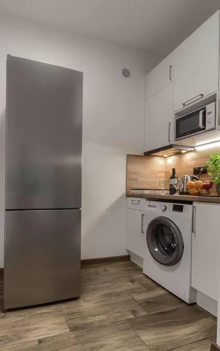 Geodezyjna '70 Cozy Rooms P2 Warsaw Apartment